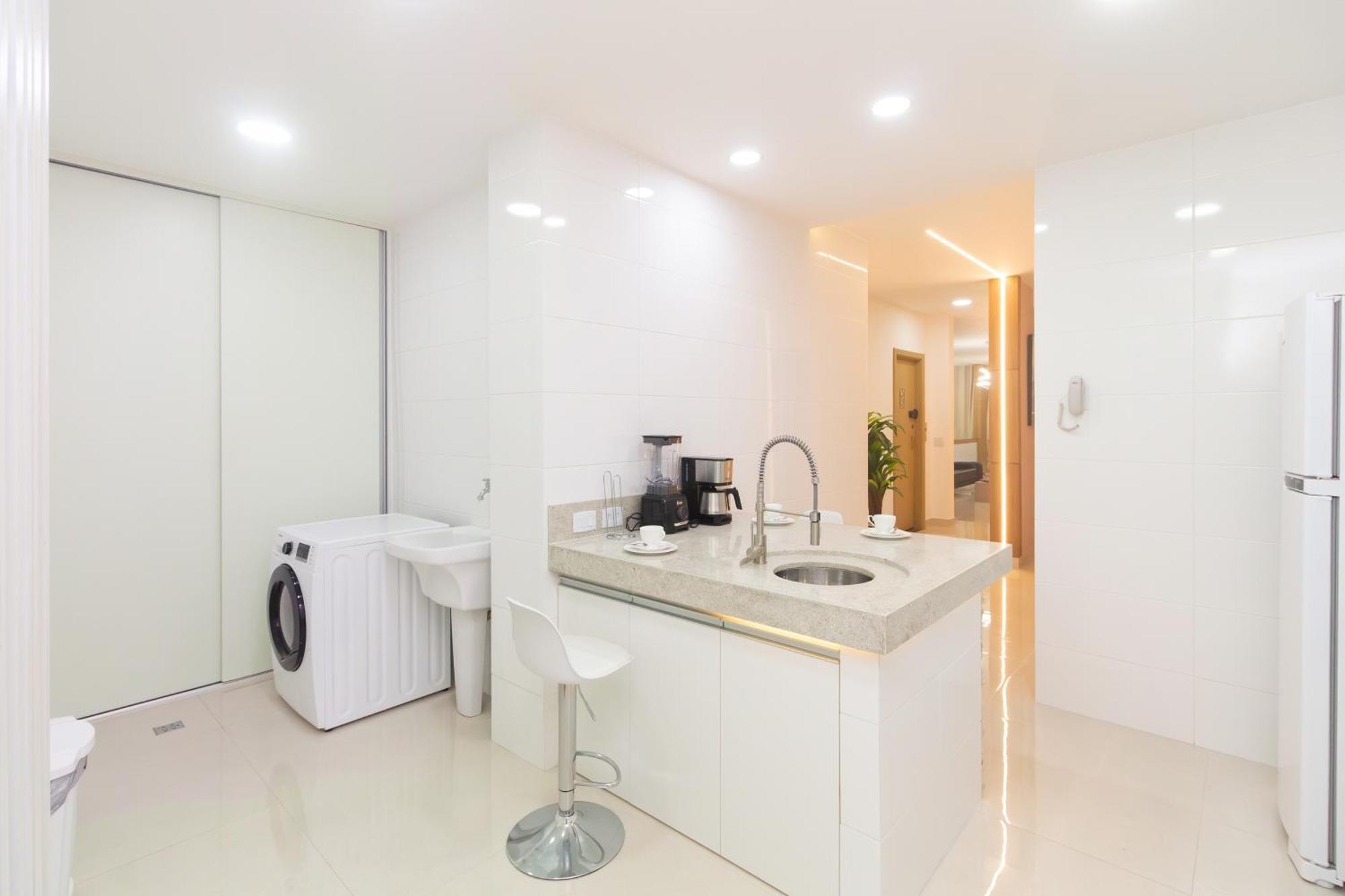 Ape Super Luxuoso Em Copacabana